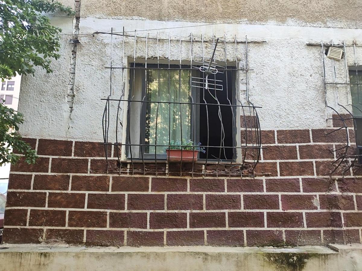 Guest Room Tirana Center Εξωτερικό φωτογραφία
